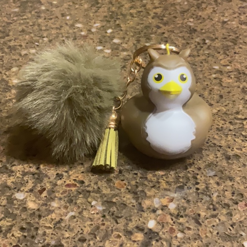 OLIVER THE OWL RUBBER DUCKIE